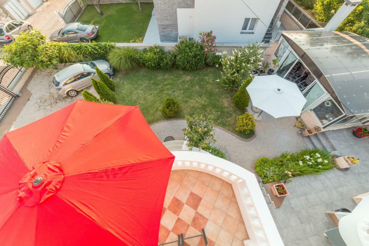 Apartments Lipic Vodice Exterior photo