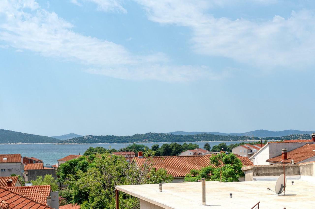 Apartments Lipic Vodice Exterior photo